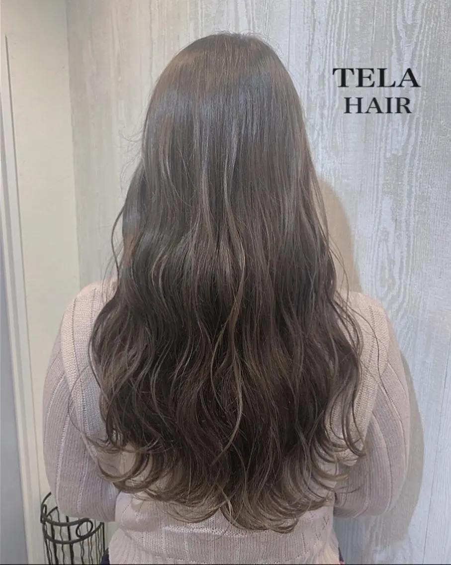 ミディアム カラー ヘアアレンジ ベージュカラー HUENEST アカデミーサロンのヘアスタイル