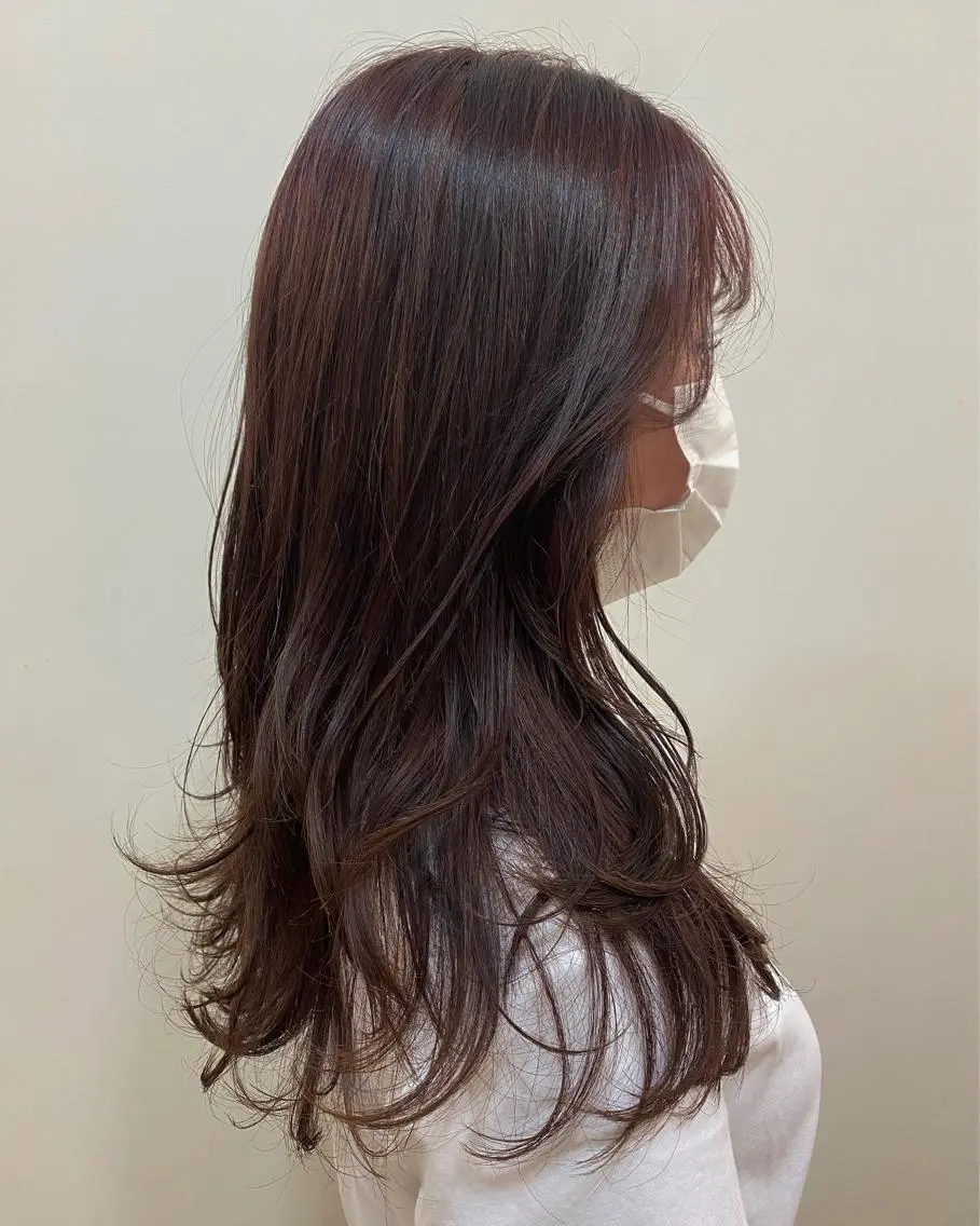 ロング レイヤーカット Sea by LUVISM アヤノのヘアスタイル