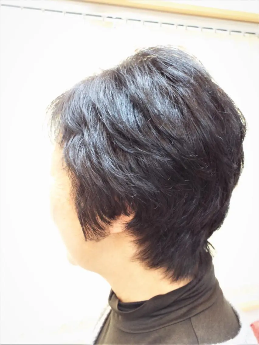 ショート カラー ショートレイヤー レイヤーカット ミセス ショートヘア カット ヘアカラー トリートメント 山田 達也のヘアスタイル