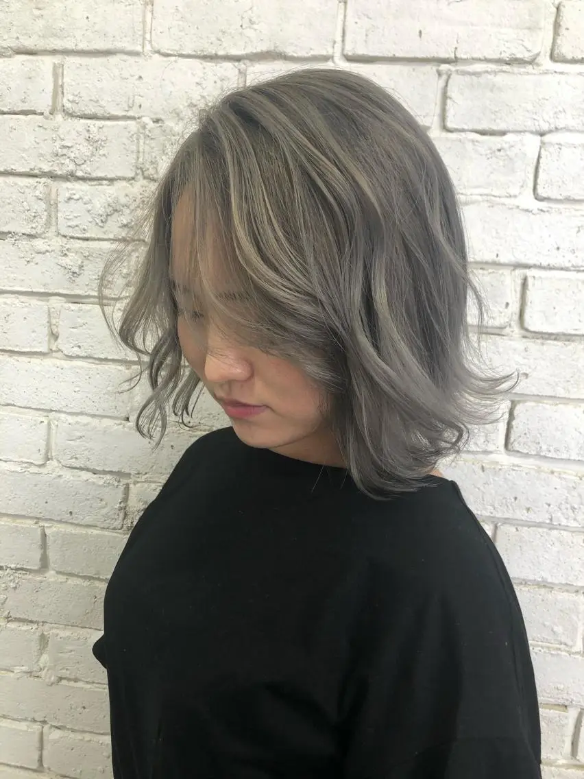 ショート カラー カット ヘアカラー トリートメント メンズ多数⚡ブリーチ 特化💚Acchonのヘアスタイル