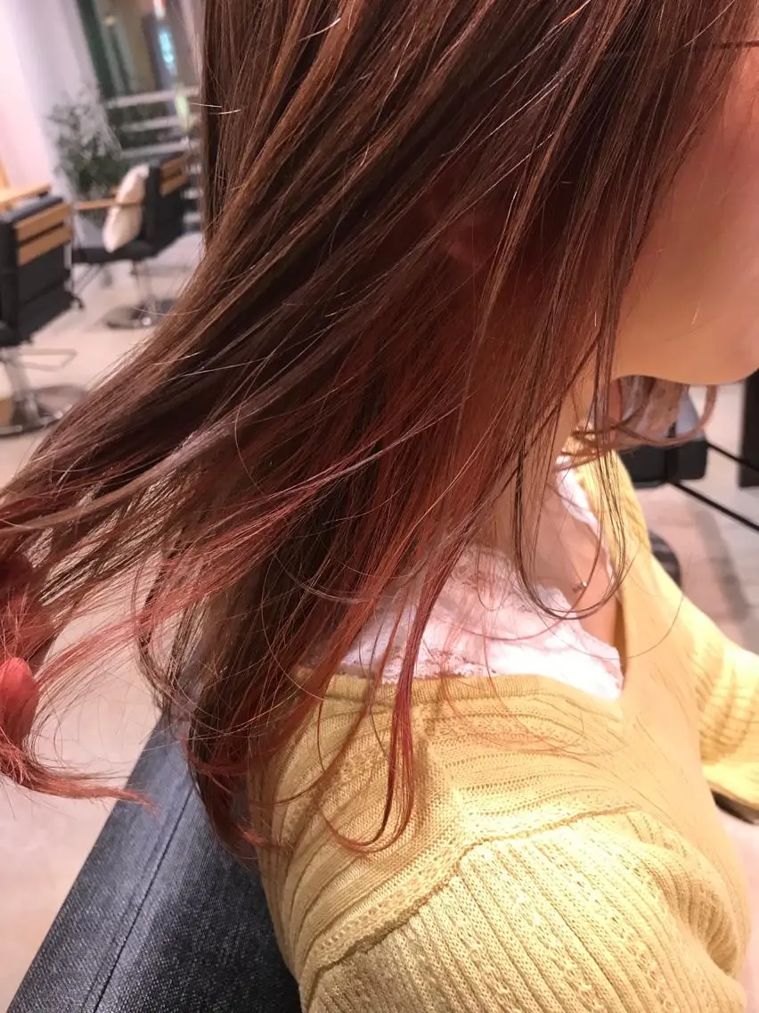 セミロング カラー インナーカラー ピンクカラー レイヤー/大人ボブ 渡邉【日吉美容室】のヘアスタイル