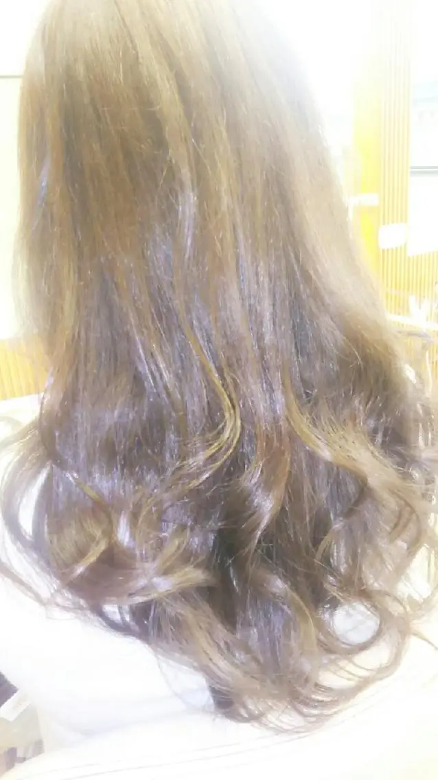 ロング カラー アッシュ 透明感カラー 脇田 雄大のヘアスタイル