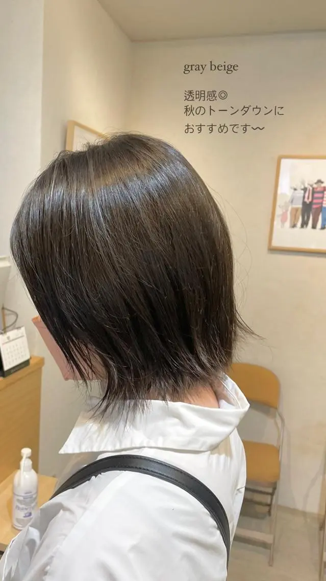 ミディアム カラー ブリーチ 透明感カラー グレージュ ブリーチなしカラー Takanishi くすみベージュカラーのヘアスタイル