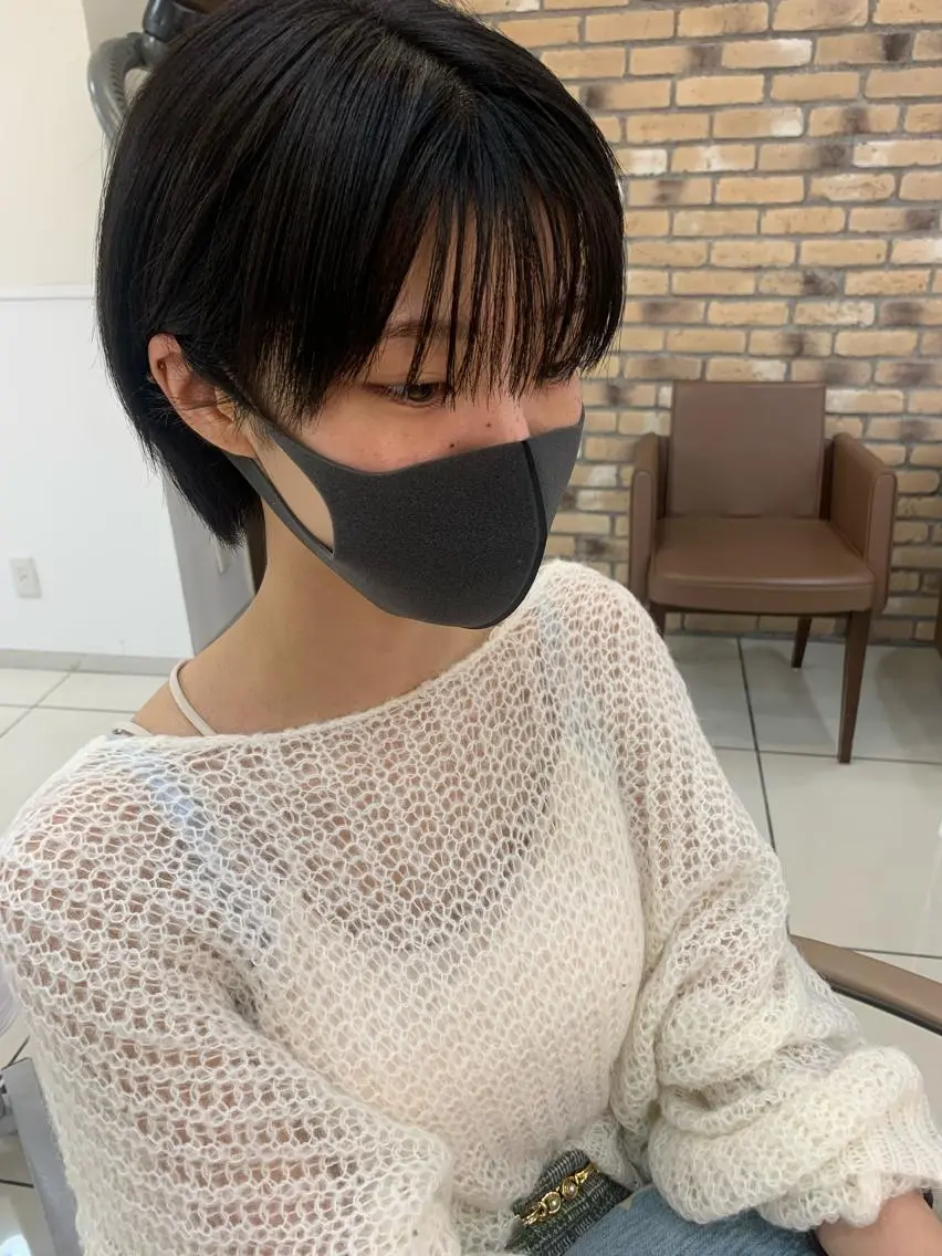 ショート カラー 羽エクステ🪽 🤍まき🤍のヘアスタイル