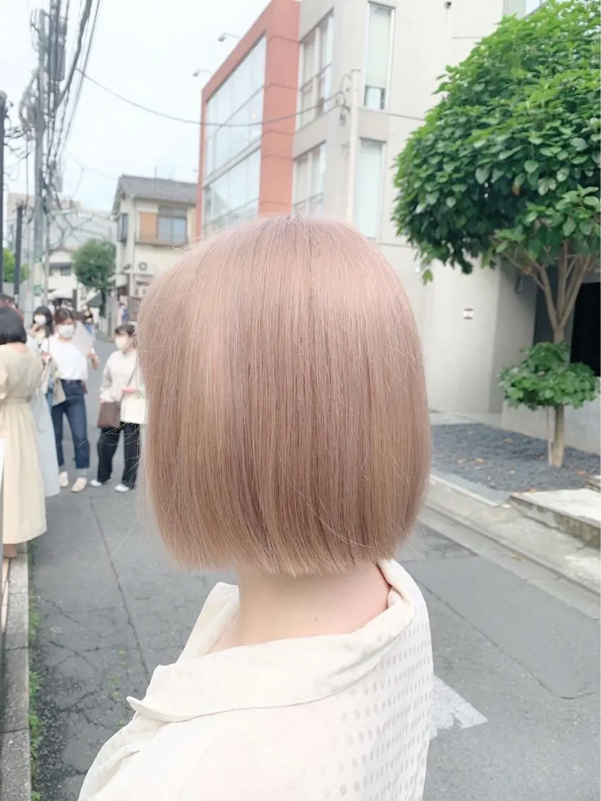 ミディアム カラー 艶ハイトーン🌈 ユウトのヘアスタイル