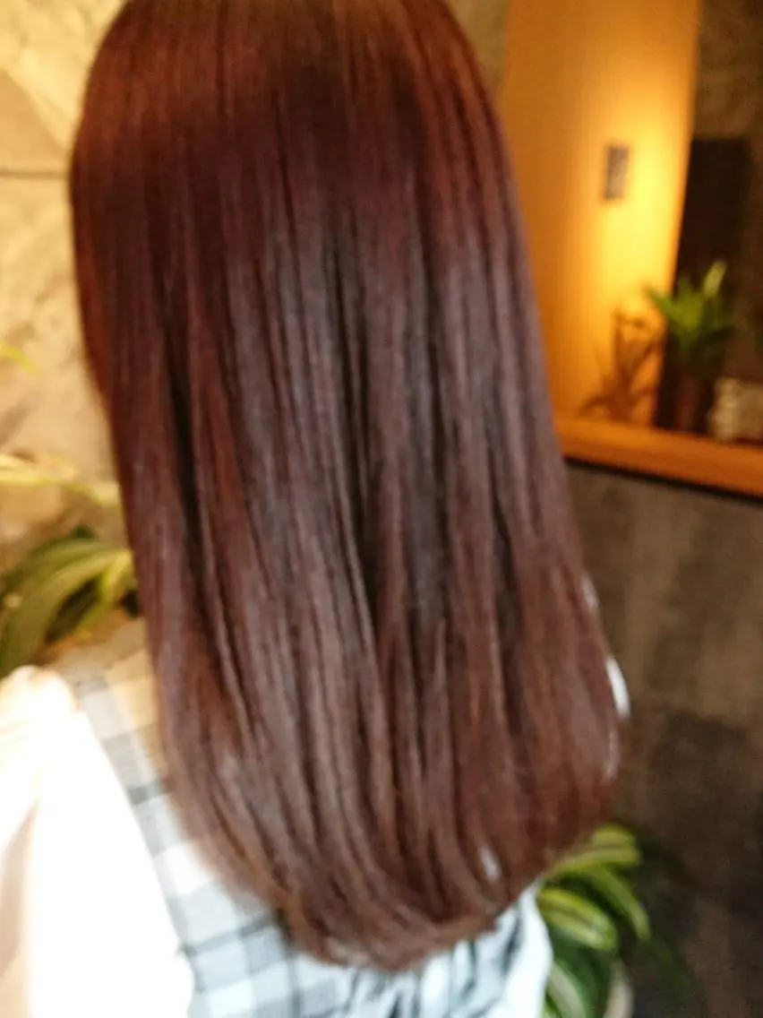 セミロング カット ヘアカラー パーマ 縮毛矯正 トリートメント ヘッドスパ ヘアセット 清水 旭美のヘアスタイル