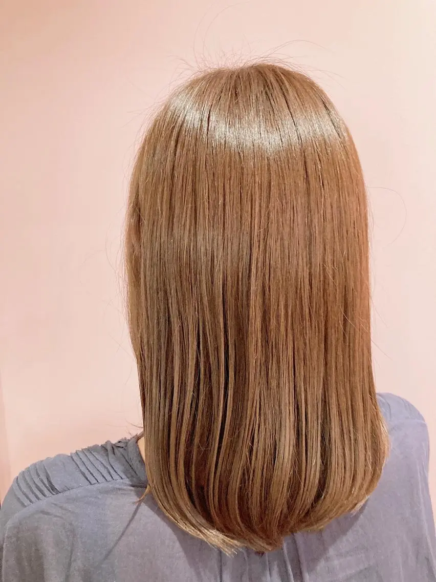 ミディアム カラー ベージュカラー ミルクティーベージュ カット ヘアカラー トリートメント ✨髪質改善縮毛矯正✨ 宇田川修平のヘアスタイル