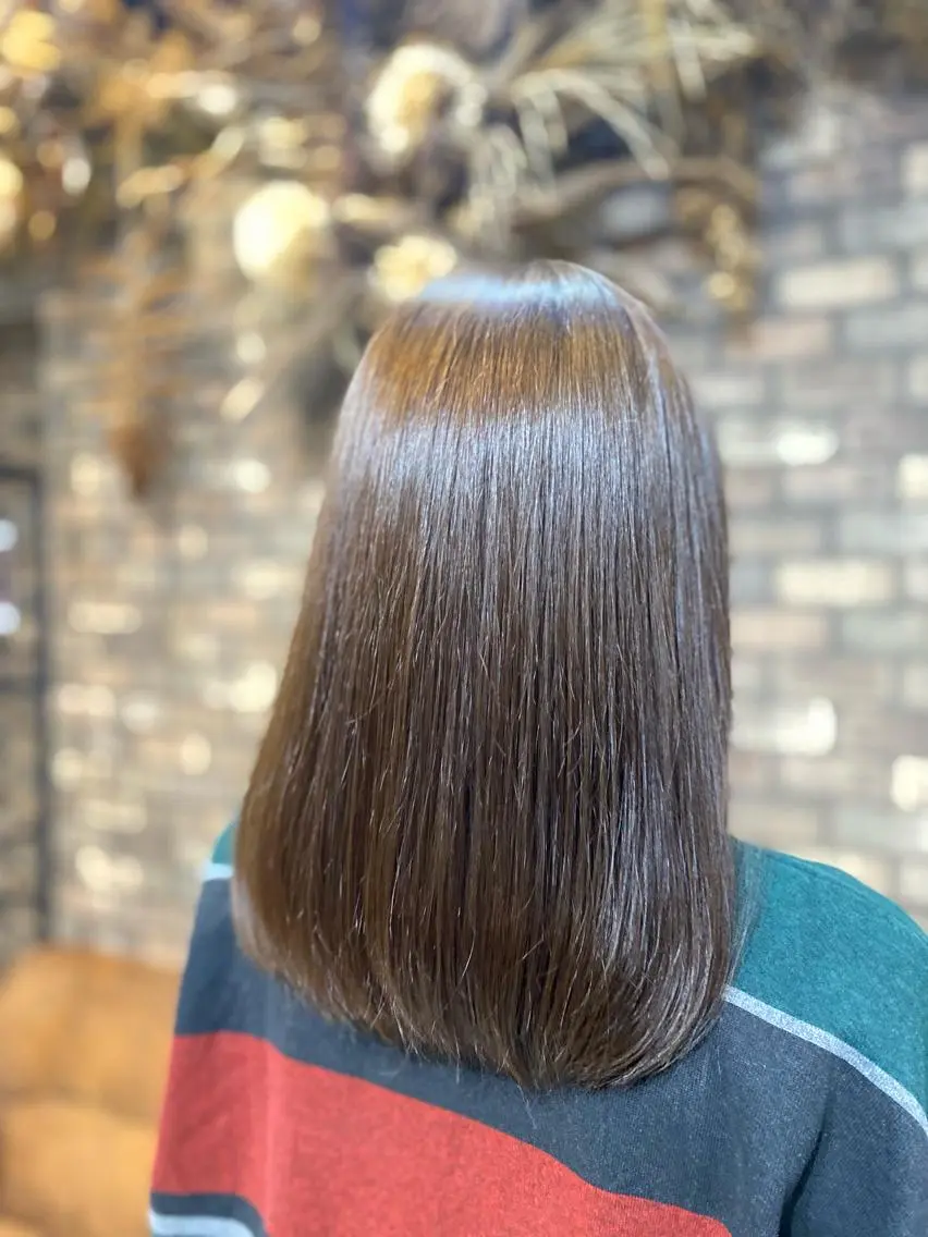 ロング ボブ ハイライト 髪質改善 韓国風ヘア レイヤーカット カット ヘアカラー トリートメント .・.艶髪ヘアケア サカモト.・.のヘアスタイル