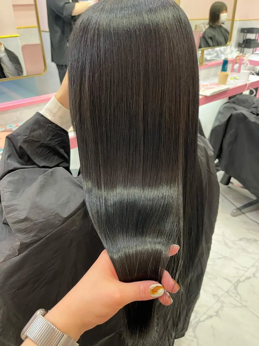 セミロング カラー カット ヘアカラー トリートメント 𓍯韓国style/ 髪質改善𓍯中村和希のヘアスタイル