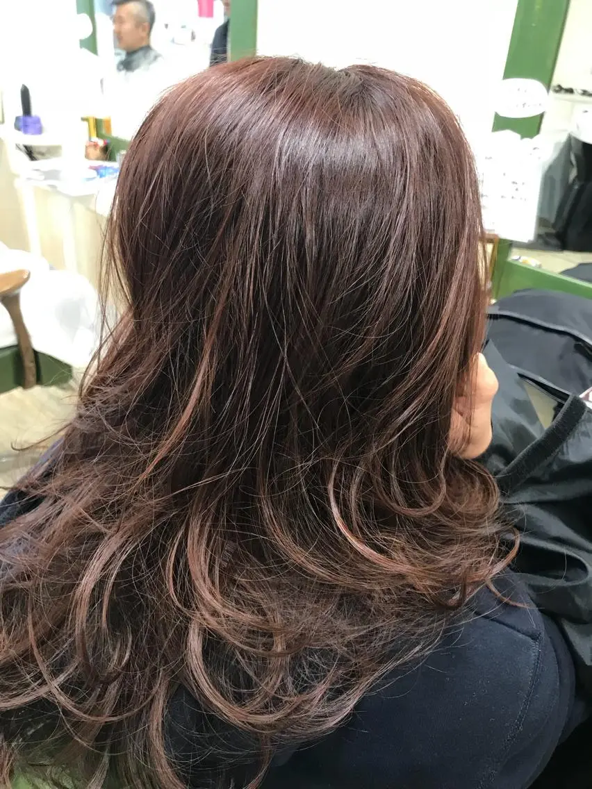 ロング カラー ハイライトカラー ハイライト ★BELLKA関口 聡★のヘアスタイル
