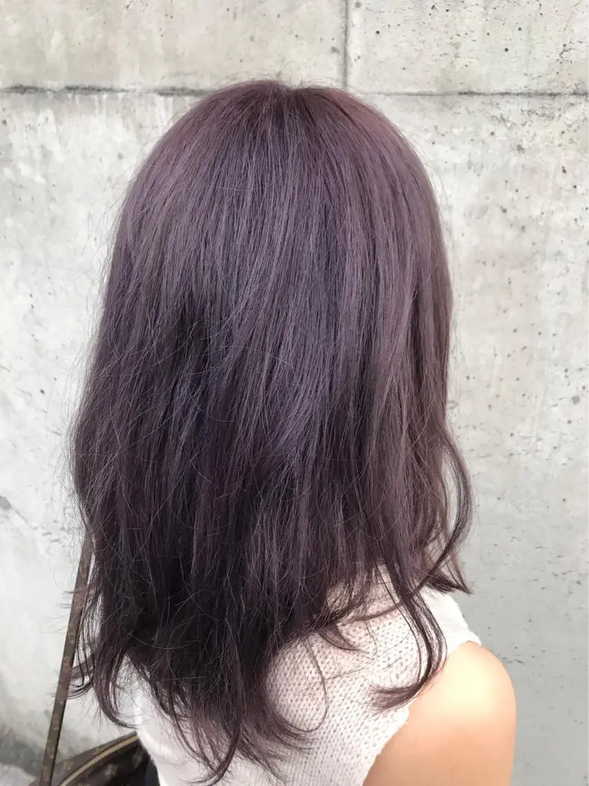 セミロング カラー アッシュ ブリーチ パープルカラー パープルアッシュ カット ヘアカラー トリートメント 武田 久司のヘアスタイル