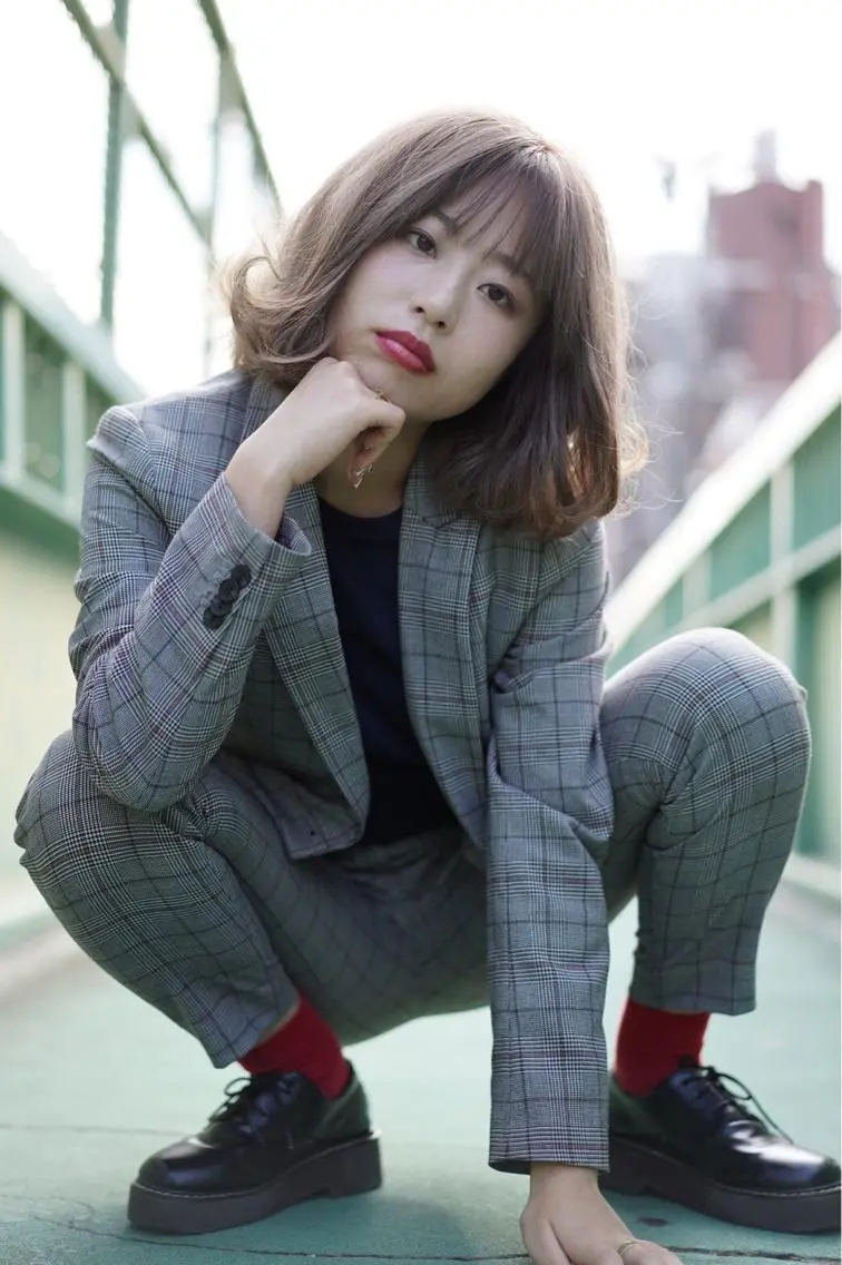 ミディアム 外ハネヘア 小林 卓司のヘアスタイル