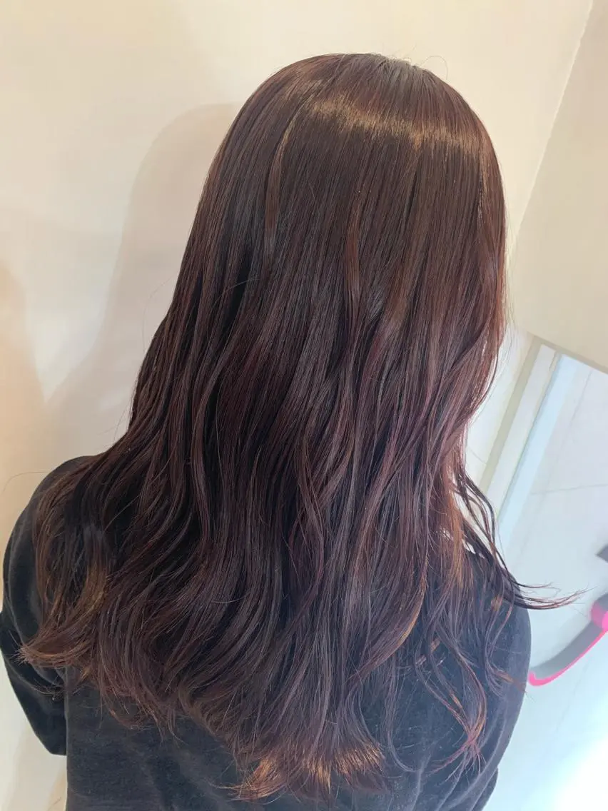 ロング 佐々木 芽衣のヘアスタイル