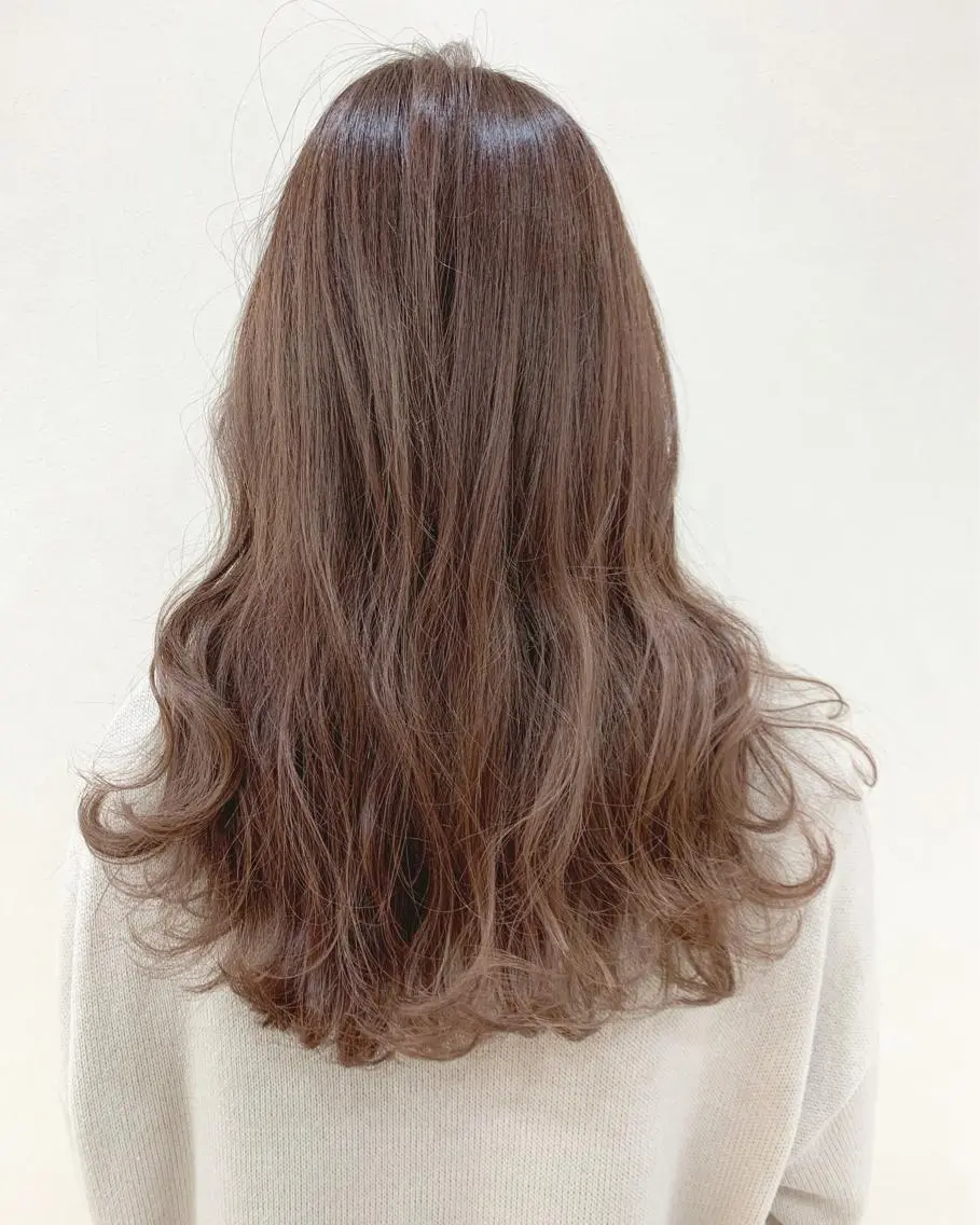 ロング カラー ベージュカラー 立川 奈那子のその他イメージ