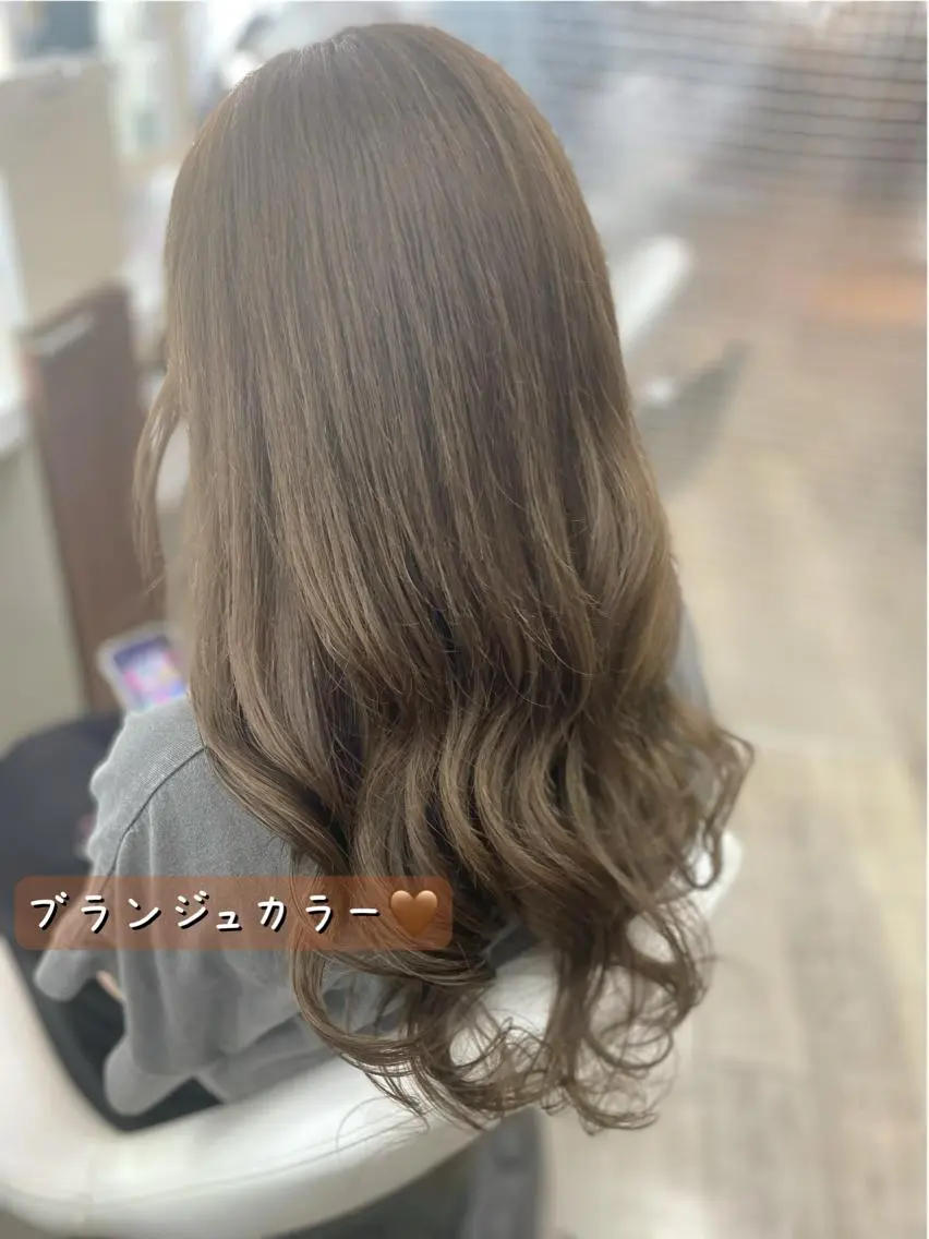 ロング カラー ブリーチ ブリーチなしカラー いけがみ ゆかなのヘアスタイル