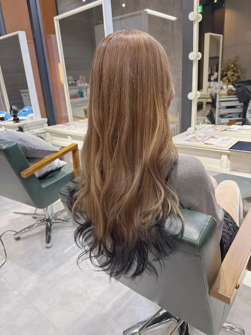 ロング カラー ブリーチ デザインカラー ダブルカラー ハイトーンカラー ロング 🪐原宿/ハイトーン /デザインカラー🪐のヘアスタイル