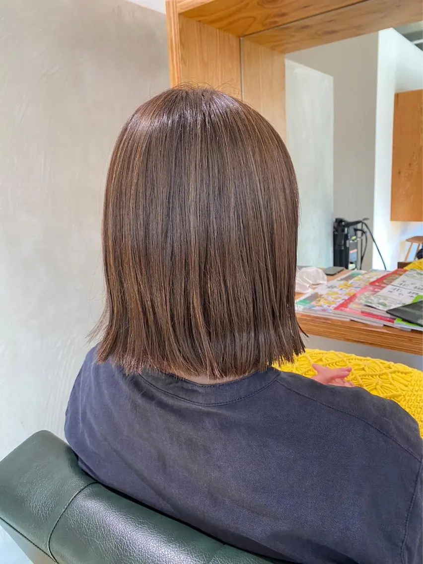 ミディアム カラー 美容室 Hollowのヘアスタイル