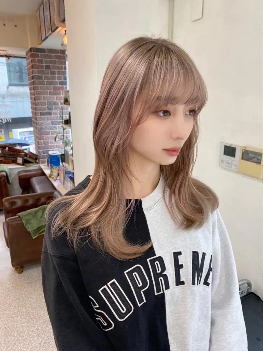 セミロング カラー カット ヘアカラー トリートメント レイヤーウルフ エクステ磯部のヘアスタイル