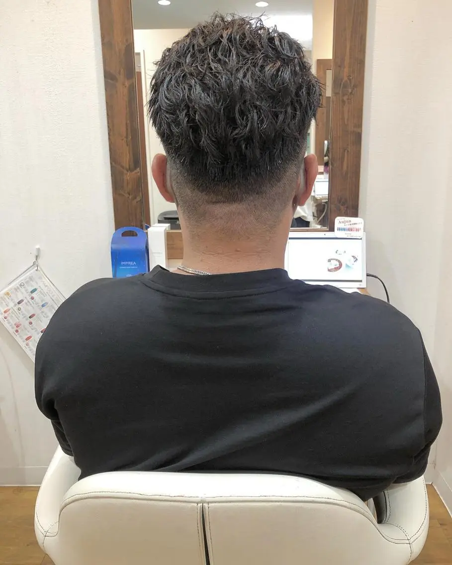 カラー アッシュ ブリーチ ダブルカラー グラデーションカラー グレージュ 🌈ハイトーン/ ワタル🌈のヘアスタイル
