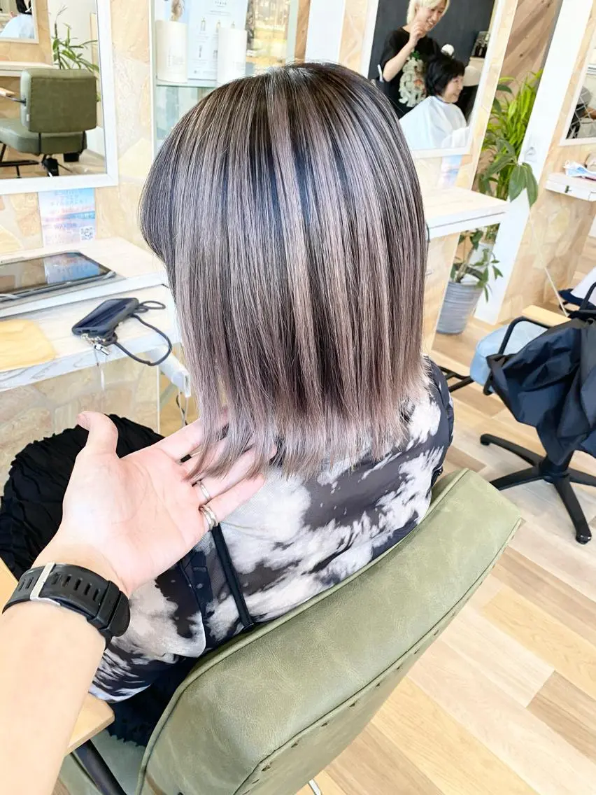 ショート ケアブリーチ 黒瀬有汰のヘアスタイル