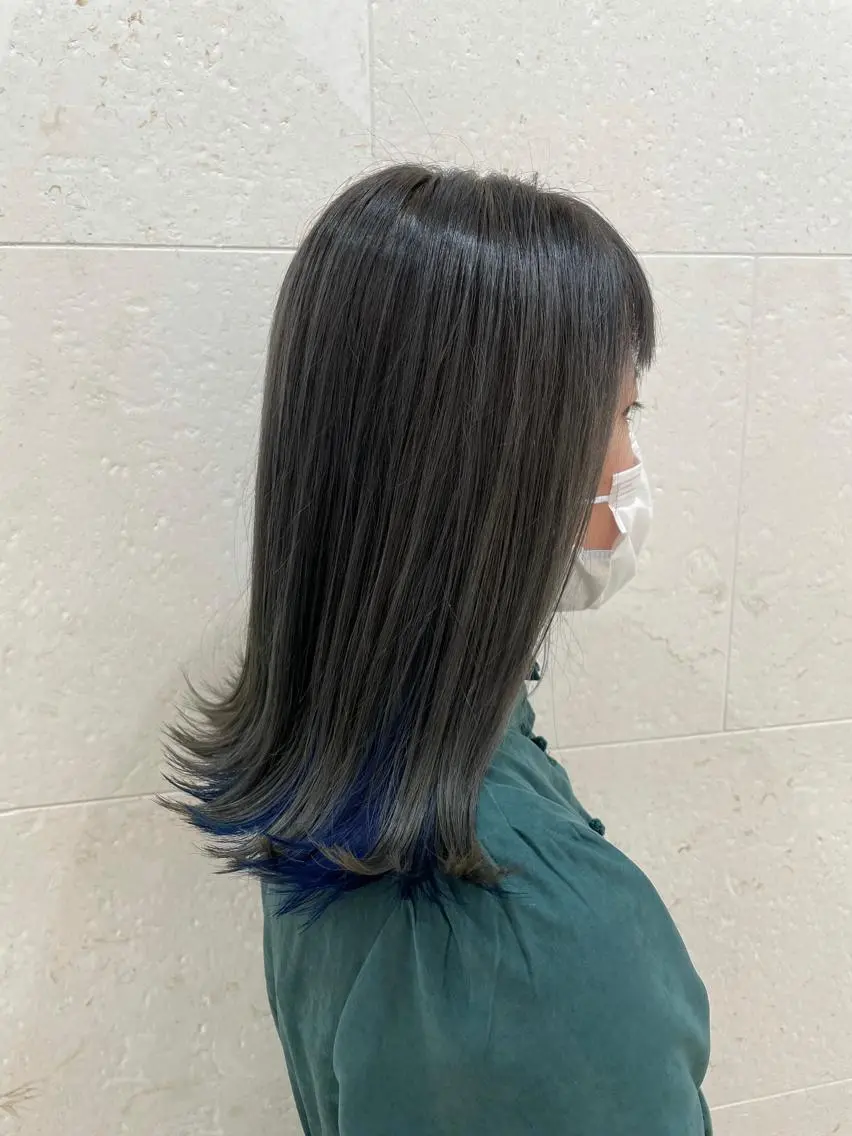 ロング カラー デザインカラー インナーカラー カット ヘアカラー トリートメント 斉藤 貴也のヘアスタイル