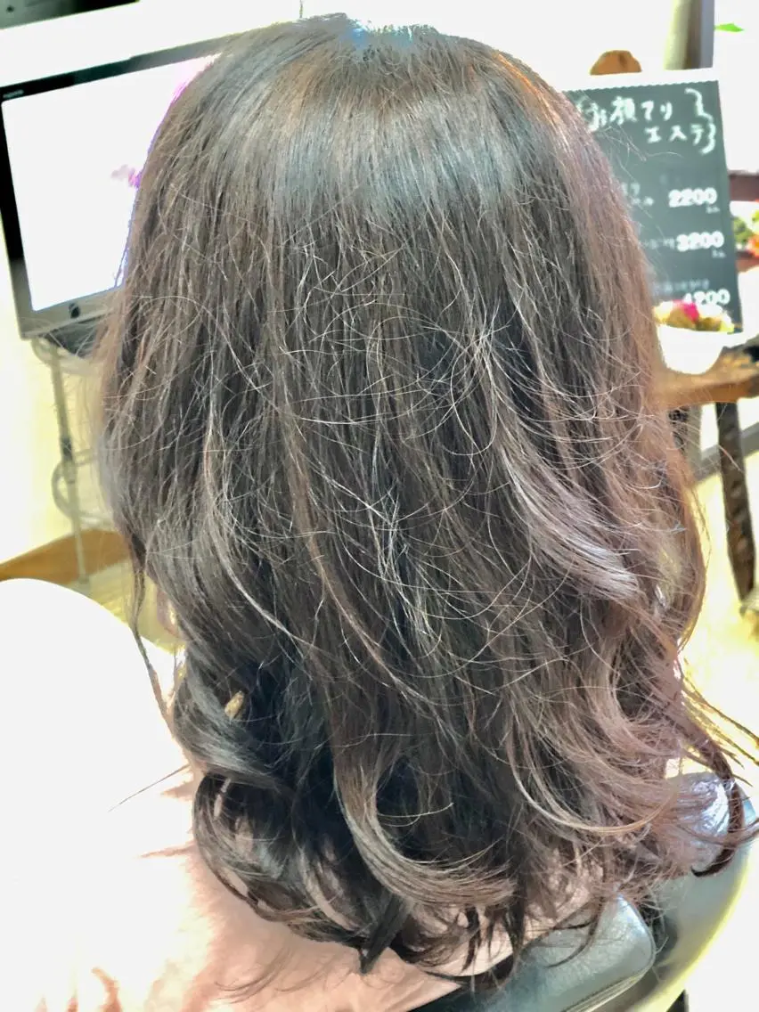 ミディアム 石塚 浩のヘアスタイル