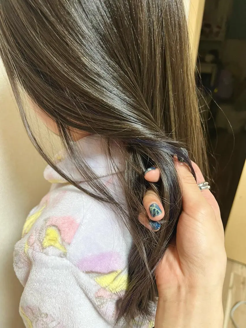 セミロング カラー キッズ ハイライトカラー ハイライト カラースペシャリスト しょう🧑🏼‍🎨のヘアスタイル