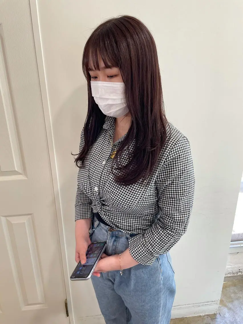 ロング カラー カット ヘアカラー トリートメント MIOベージュカラー 柔らかいカラーのヘアスタイル