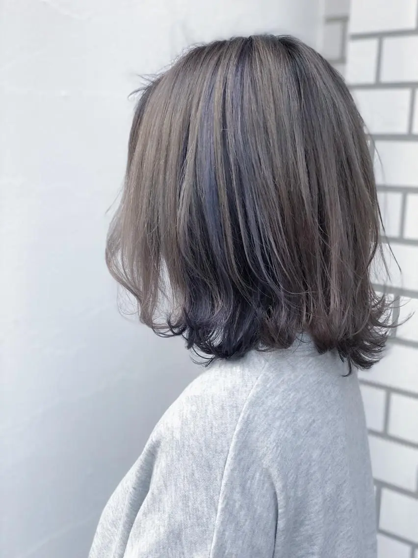 カラー ブルーカラー ブルーバイオレット インナーカラー シルバー バイオレットカラー メンズカット特化柏駅 徒歩3分LOUのヘアスタイル