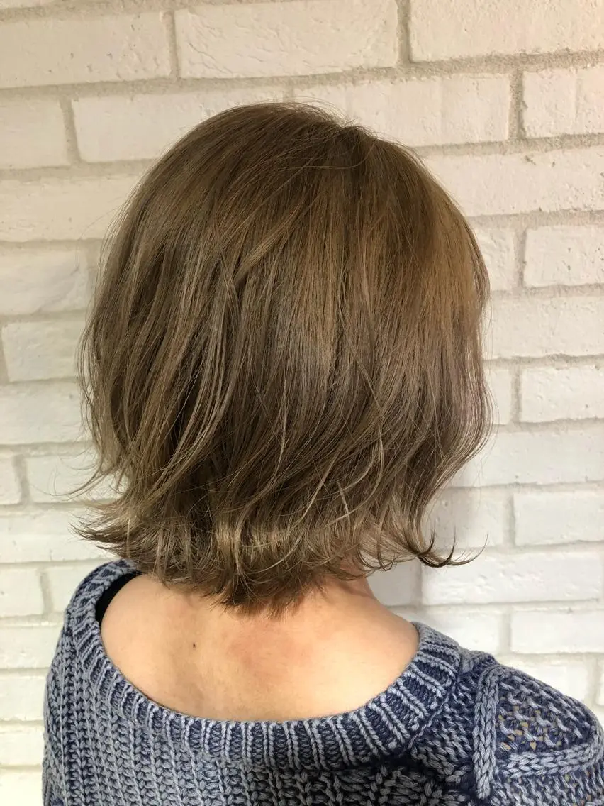 ミディアム カラー パーマ ヘアアレンジ メンズ キッズ ネイル マツエク・マツパ ベージュカラー ミルクティーベージュ 新宿/髪質改善/ 美髪矯正✨浅江通友のヘアスタイル