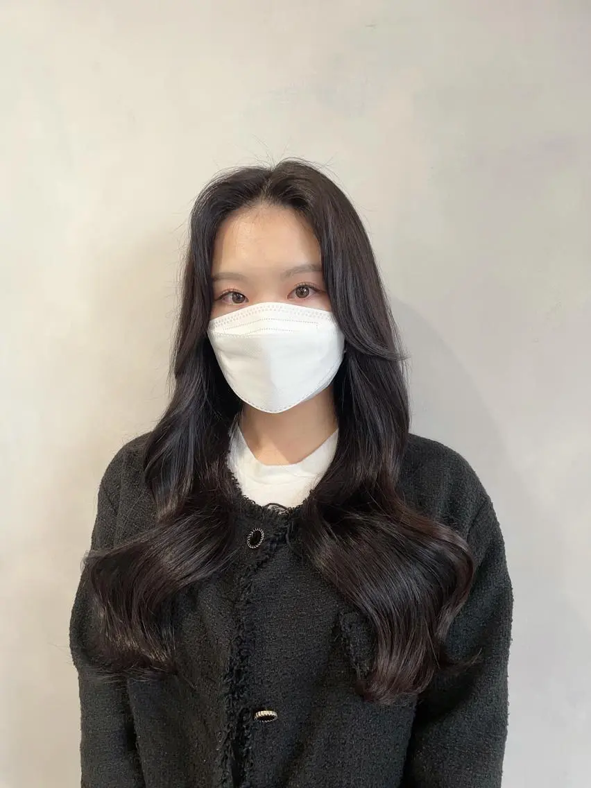 ロング ロング カット ヘアカラー トリートメント ❤︎︎韓国ヘア❤︎︎ 𝑺𝒉𝒊𝒉𝒐のヘアスタイル