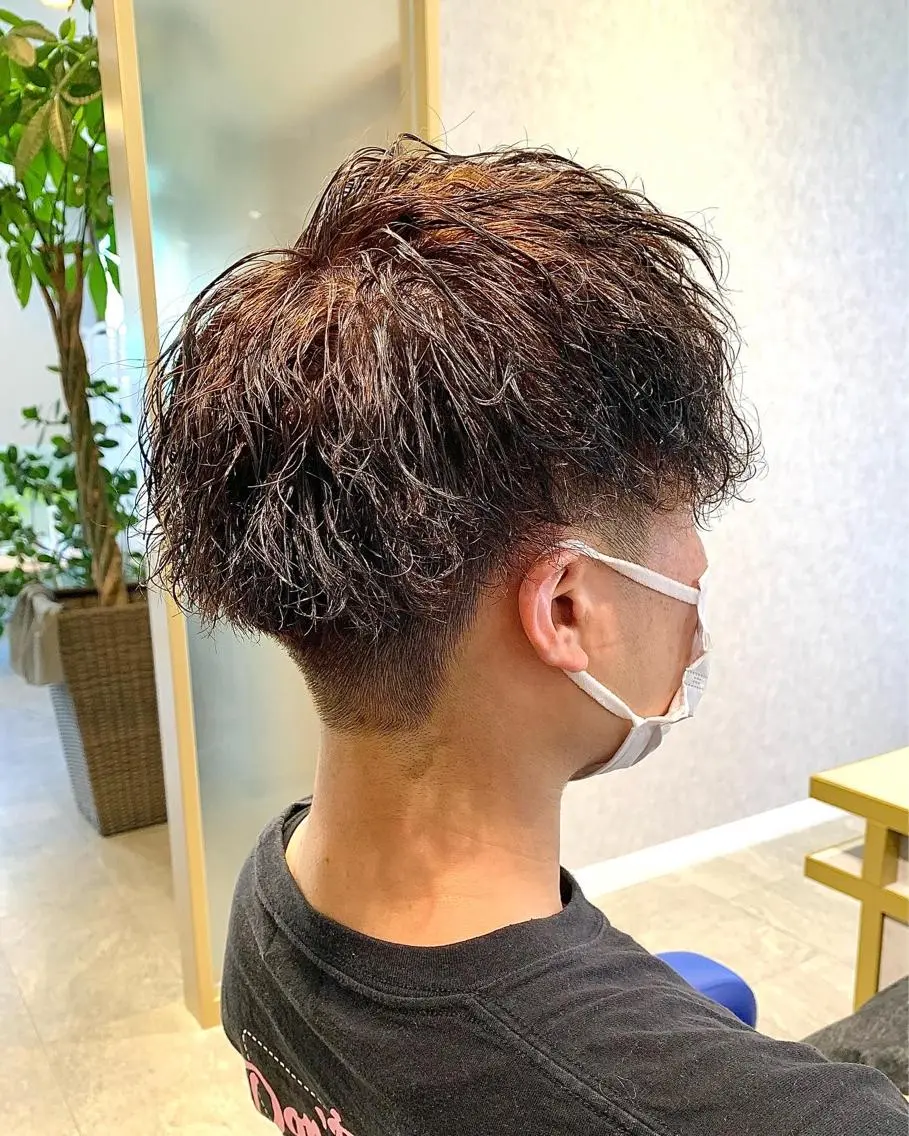 ショート パーマ ヘアアレンジ メンズ メンズパーマ メンズツイストパーマ ツイストスパイラルパーマ 波巻きパーマ スパイラルパーマ メンズパーマ職人 加藤 弘貴のヘアスタイル