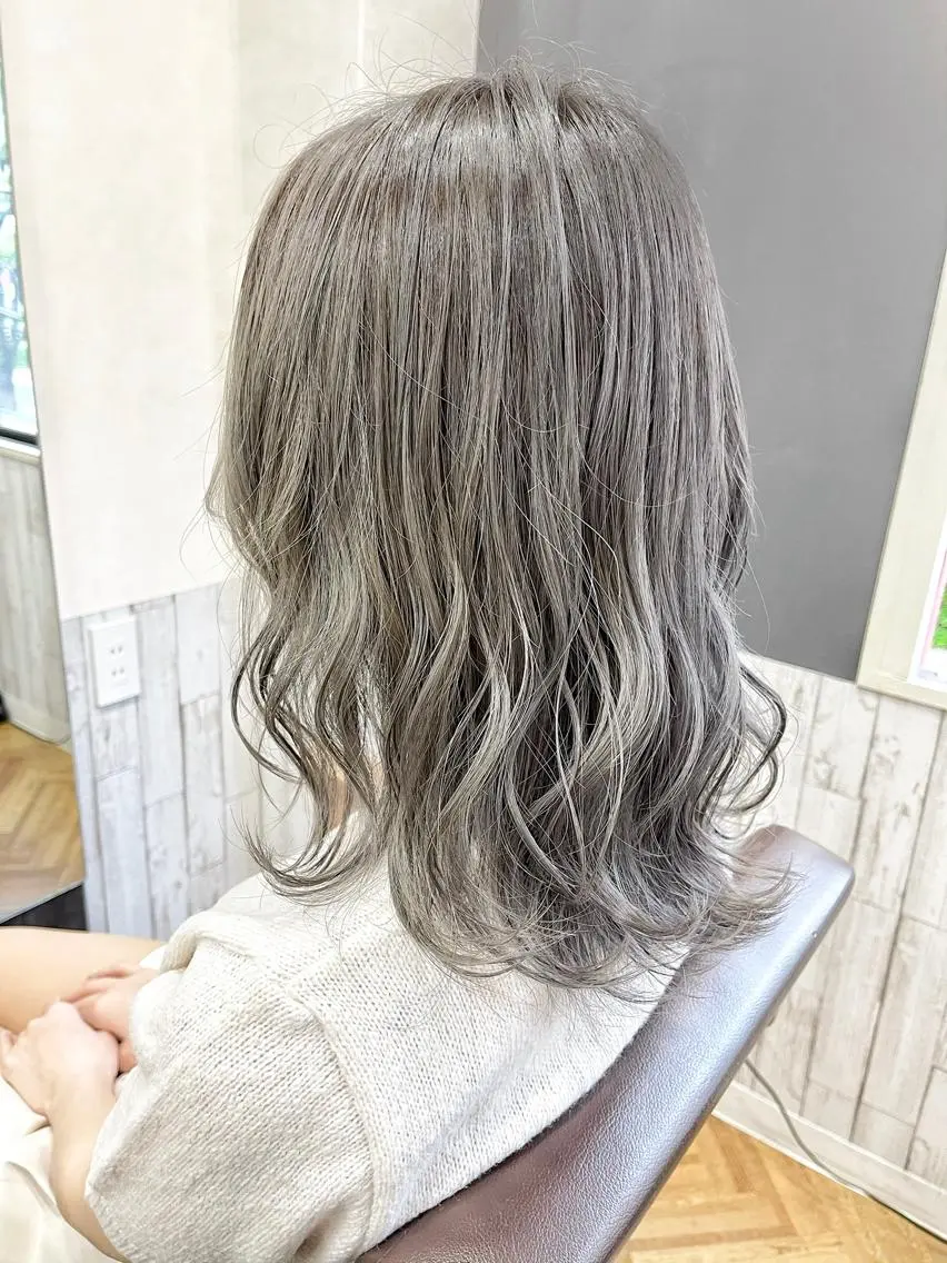 セミロング カラー 髪質改善&艶カラー Zina💋池袋のヘアスタイル