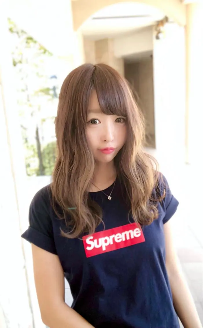 ロング カラー アッシュ ベージュカラー トリートメント カット ヘアカラー トリートメント ハイトーン/ブリーチ ルミエール/新栄/栄のヘアスタイル