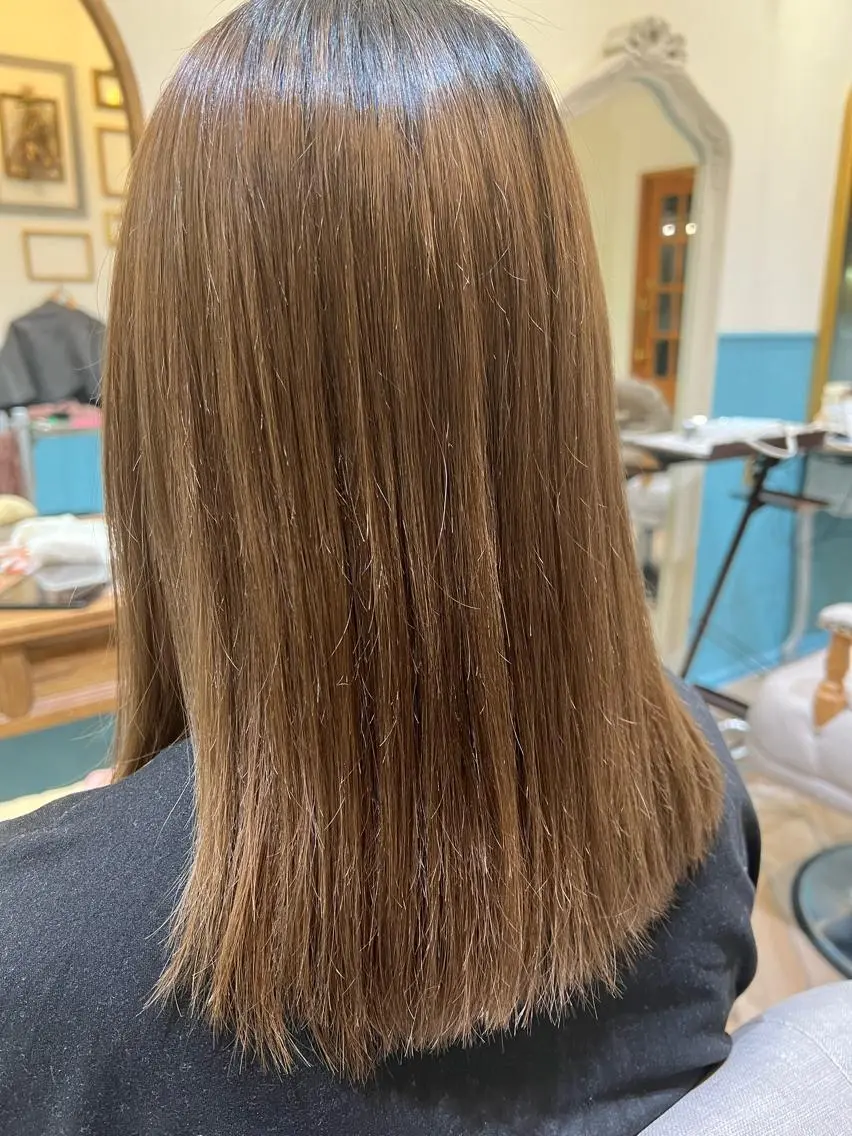 ミディアム トリートメント 城 梨音のヘアスタイル