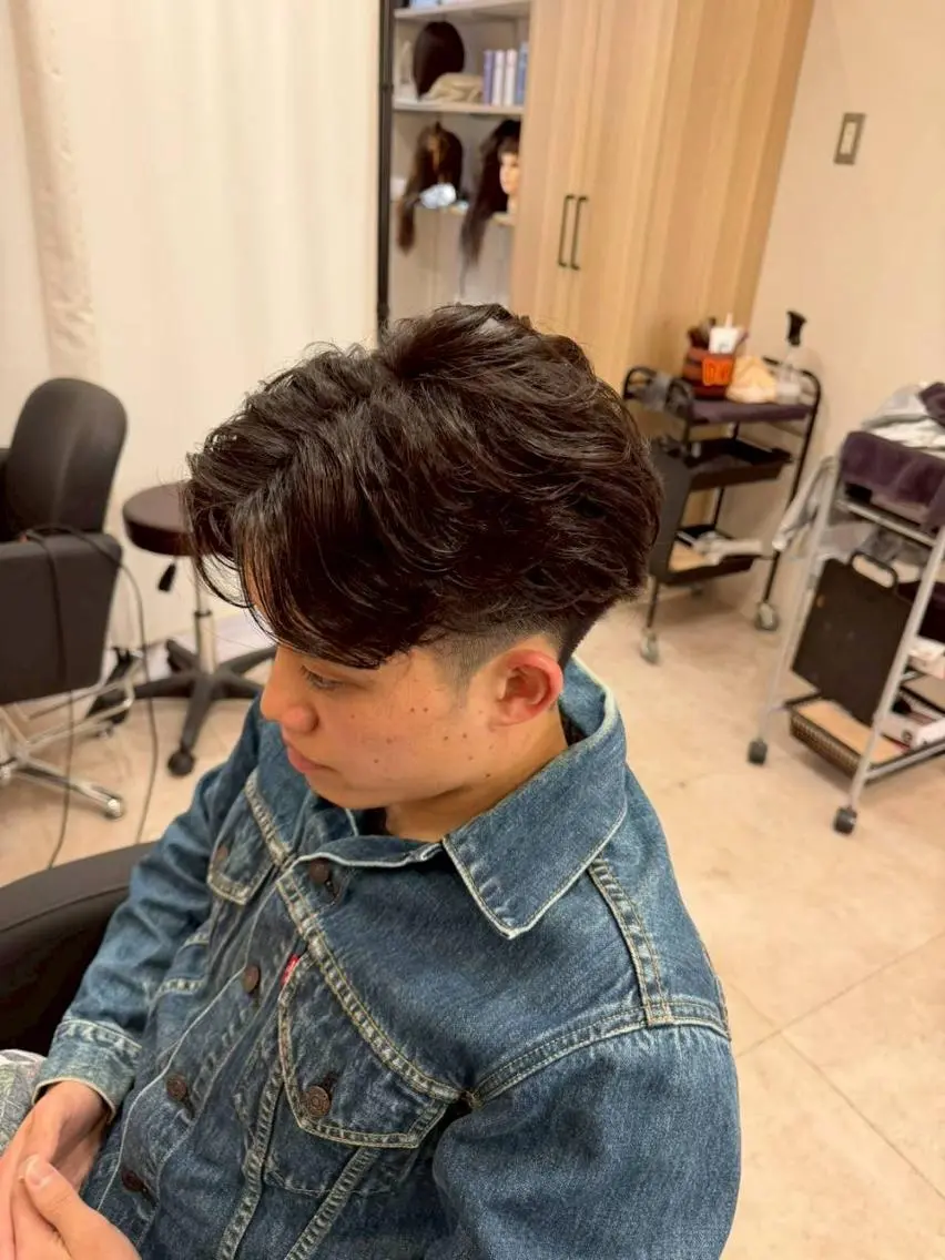 メンズ 山崎 彩稀のヘアスタイル