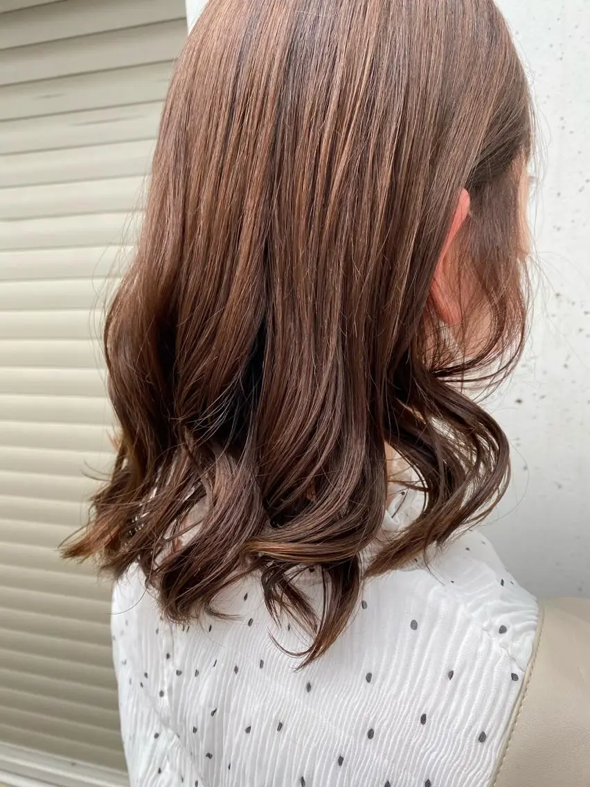 セミロング カラー ヘアアレンジ ブラウンカラー オレンジ お任せヘア☘️☘️ 及川渚のヘアスタイル