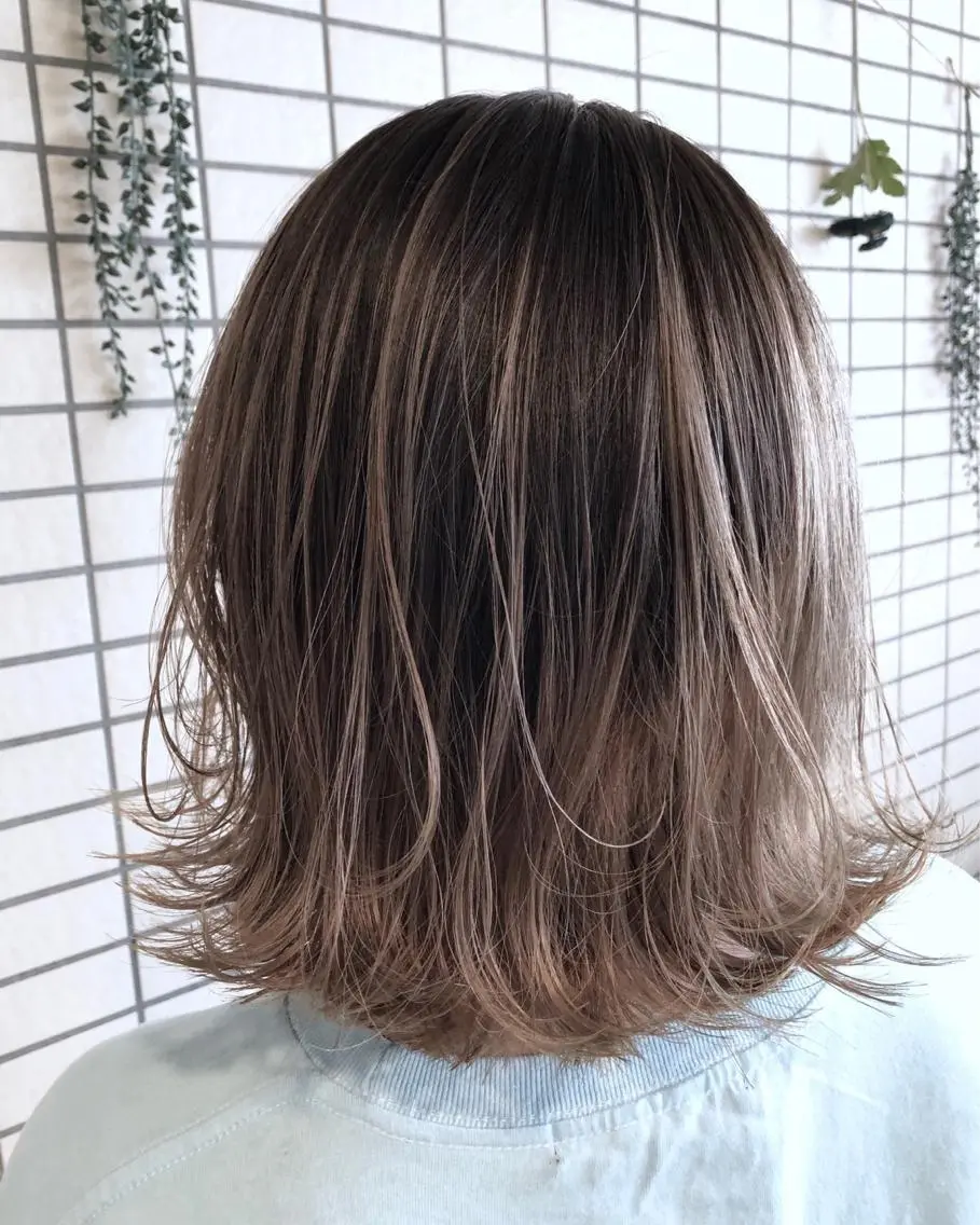 ミディアム カラー バレイヤージュ レイヤーカット Blossom大塚 ディレクター永野のヘアスタイル