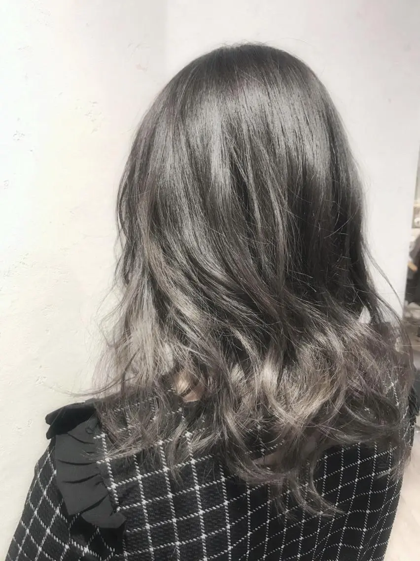 ミディアム カラー パーマ ヘアアレンジ アッシュ イルミナカラー 縮毛矯正/美髪 髪質改善/石田幸輔のヘアスタイル
