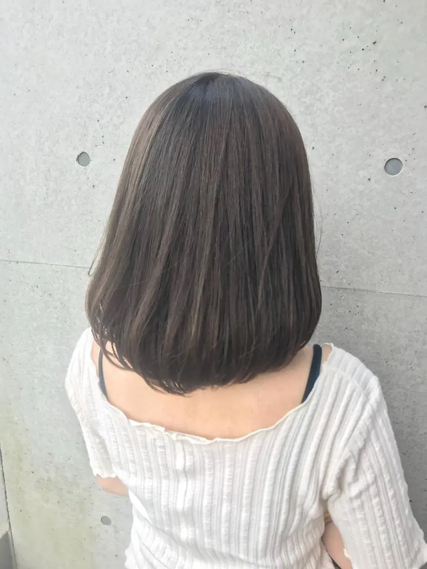 ミディアム カラー ヘアアレンジ アッシュ 透明感カラー Satsuki ✂︎♡のヘアスタイル