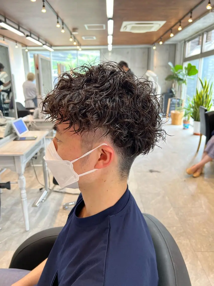 パーマ メンズ カット パーマ ⭕️メンズパーマ⭕️ 山口 裕太郎のヘアスタイル