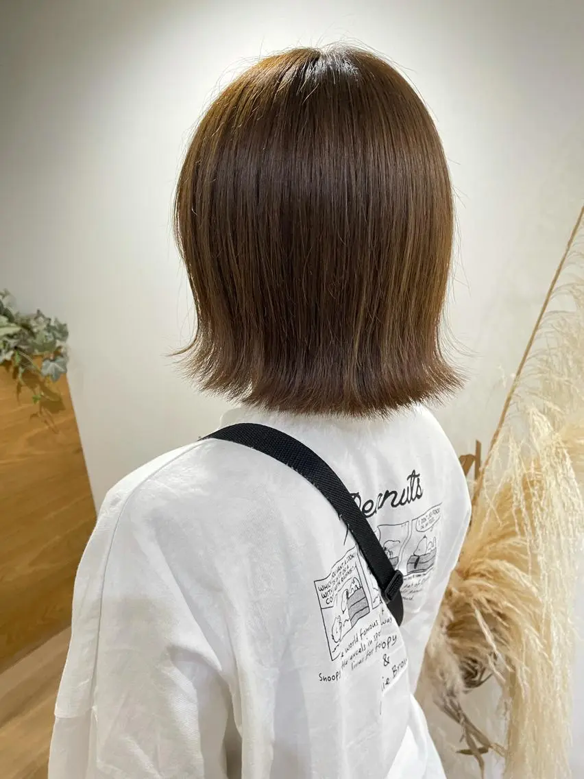 ミディアム ヘアアレンジ 切りっぱなしボブ ボブ 重井 愛穂のマツエク・マツパデザイン