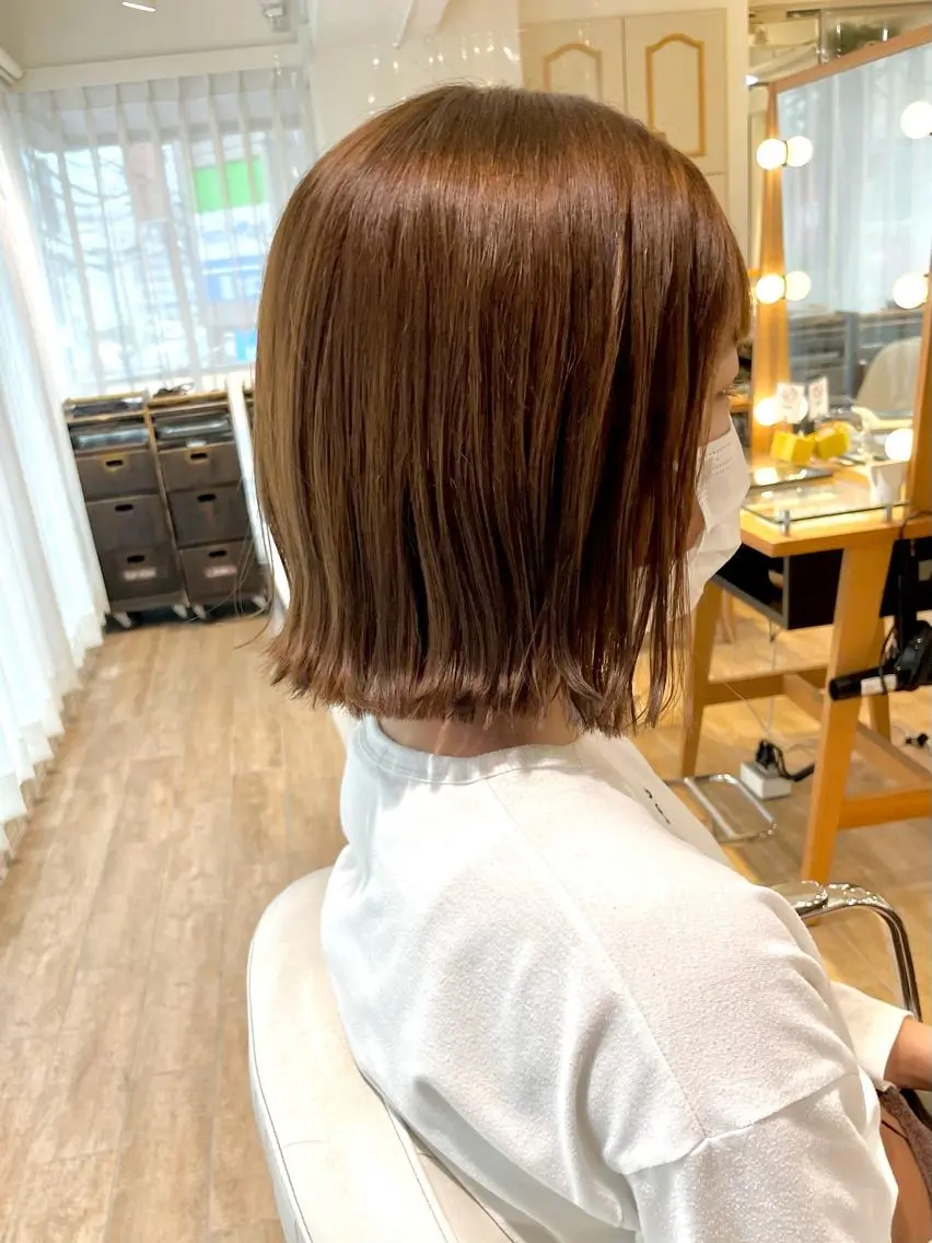 ショート カラー ベージュカラー ハイトーンカラー ハイトーンベージュ カット ヘアカラー ✨カラー支持No.1 🧸ワキ カナコ🧸のヘアスタイル