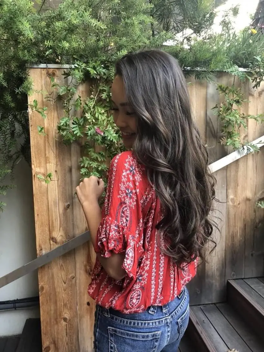 ロング カラー パーマ ヘアアレンジ Device ディバイスのヘアスタイル