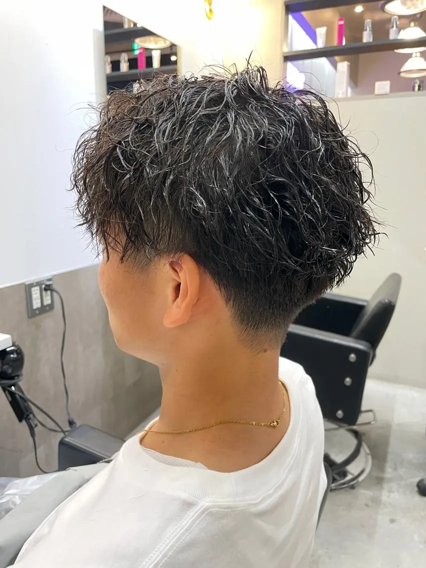 メンズ メンズパーマ メンズツイストパーマ ツイストパーマ カット パーマ 福永速人 /メンズパーマのヘアスタイル