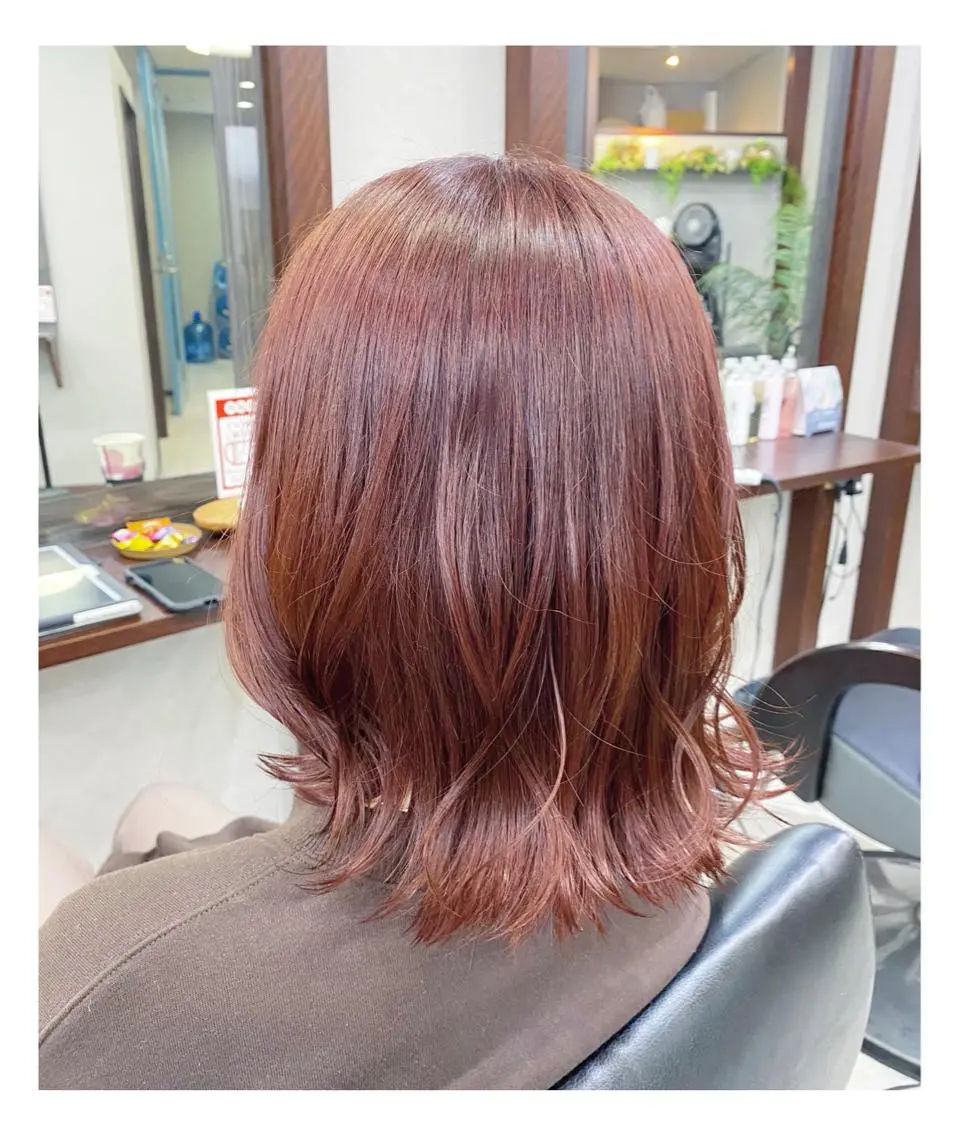 ミディアム カラー アイブロウ ブリーチ ブリーチなしカラー ピンクカラー 眉カラー ＊横浜駅＊ 金子 誠也のヘアスタイル