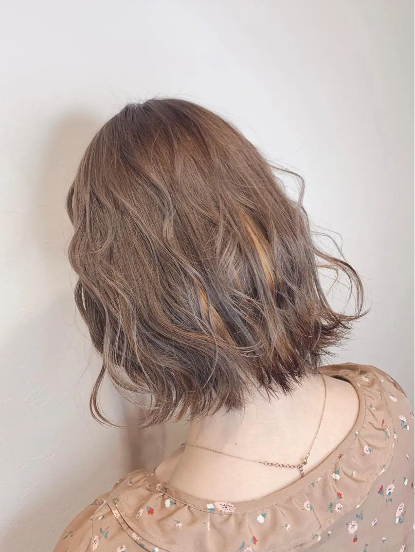 ミディアム カラー 🇰🇷ツヤ髪 💐Seinaのヘアスタイル