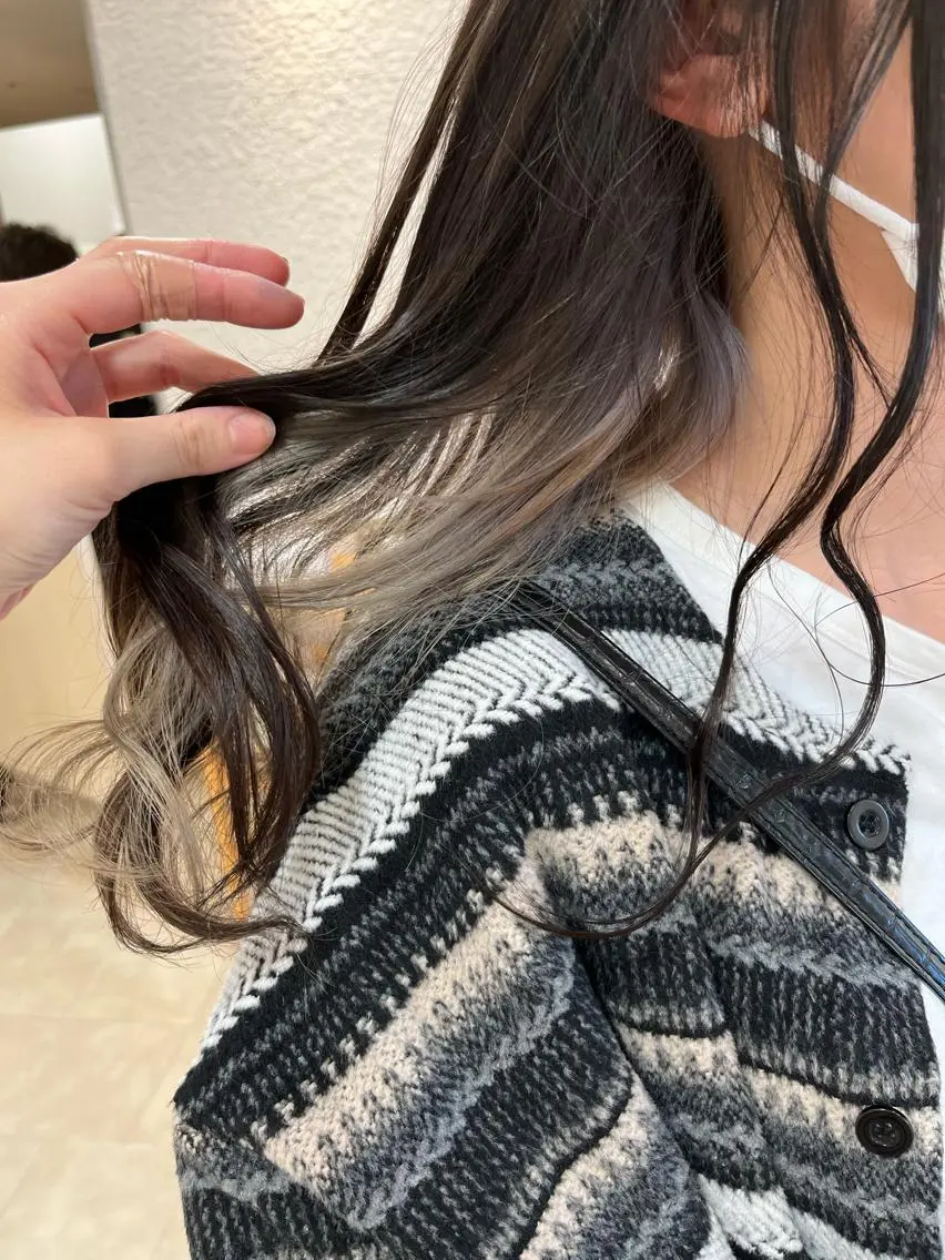 ロング カラー ヘアカラー トリートメント 暖色/ブリーチカラー 🎀 M i k uのヘアスタイル