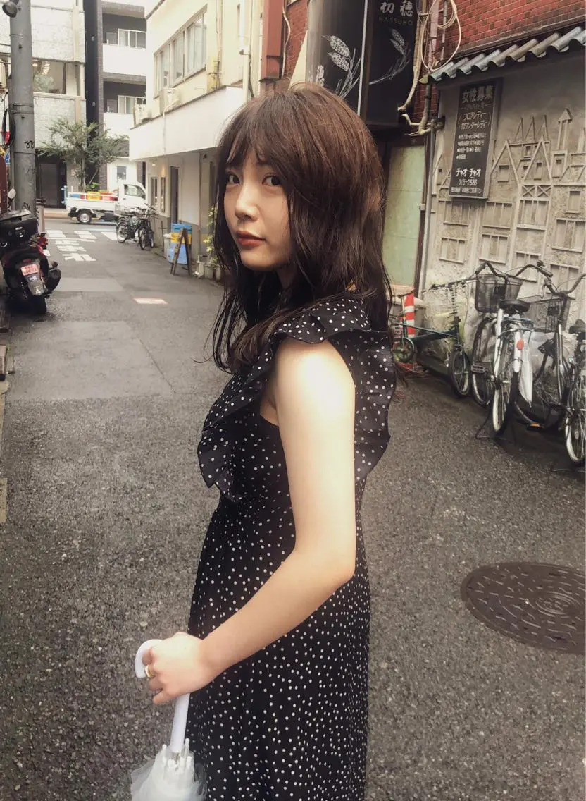 ミディアム カラー AYAKA 下北沢suuのヘアスタイル