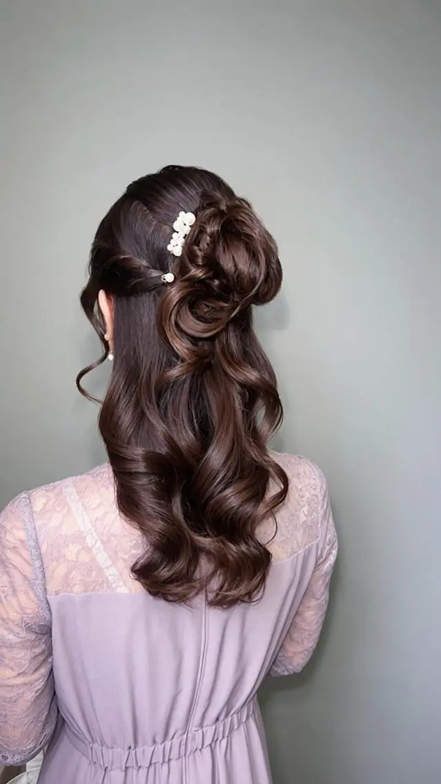 セミロング Froom💍 OMOTESANDOのマツエク・マツパデザイン